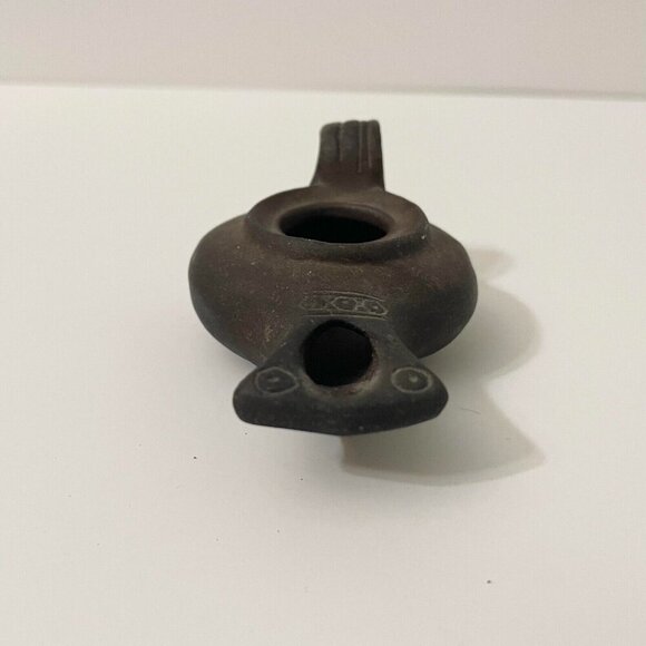 Vtg ROM Royal Ontario Museum Mini Oil Lamp Display Figurine 3.5 Inch Long - Picture 3 of 12